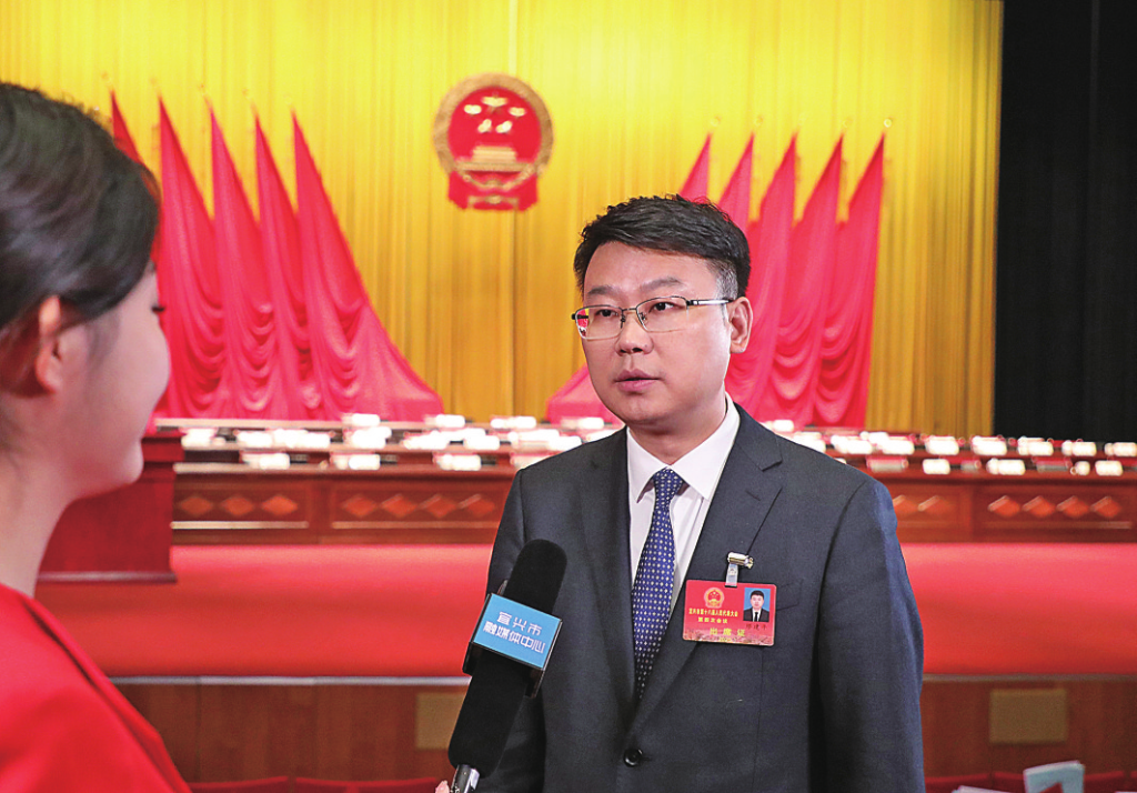 接續(xù)奮斗   不負(fù)百萬(wàn)宜興人民重托